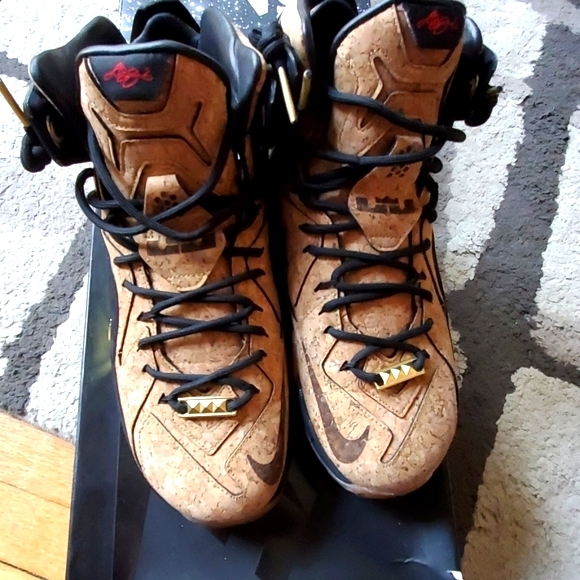 Nike Lebron ext corks sneakers with box - Picture 5 of 7